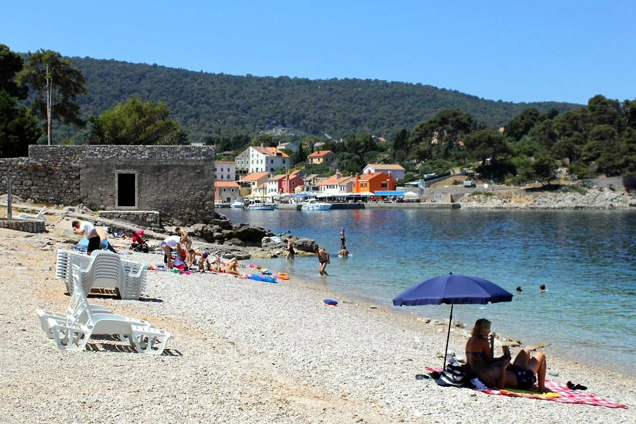 Apartments By The Sea Veli Losinj, Losinj - 8031 0*,
